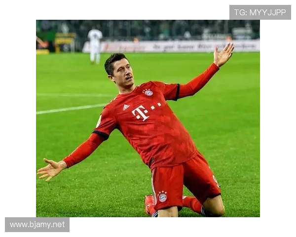 莱万多夫斯基进攻参与度是否具备核心级影响力解析