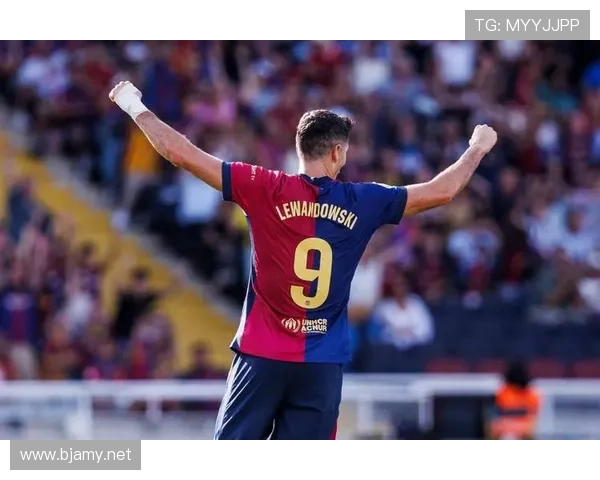 那不勒斯重回巅峰是否具备可能性,赛季走势面临现实挑战与表现检验 那不勒斯重回巅峰是否具备可能性,赛季走势面临现实挑战与表现检验