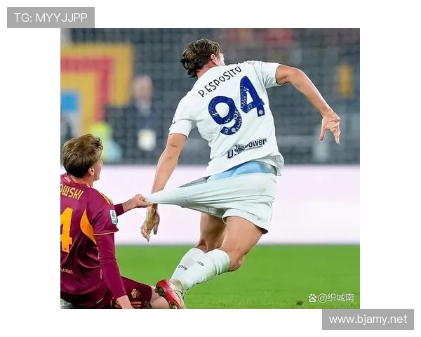 劳塔罗 vs 吉鲁:终结效率与战术角色差异