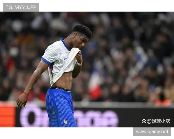 奥雷利安·楚阿梅尼:8000万欧加盟皇马完成豪门跨越 奥雷利安·楚阿梅尼:8000万欧加盟皇马完成豪门跨越