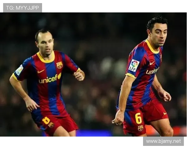 罗德里 vs 布斯克茨：防守覆盖与推进能力的全面升级