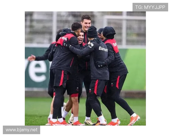 在控球体系下皮尔洛与哈维组织节奏出现偏移趋势